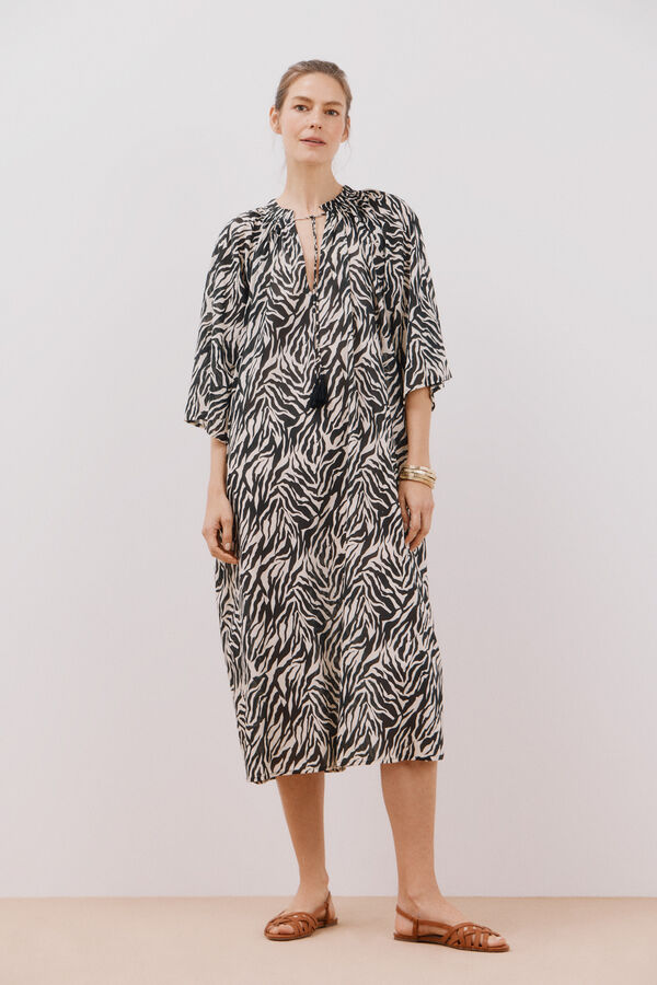 Cortefiel Caft&aacute;n largo estampado Estampado blanco