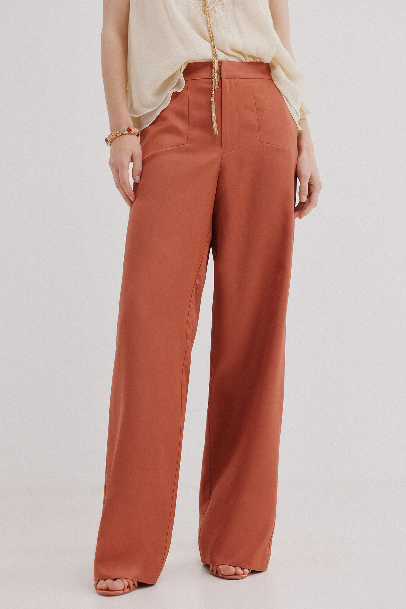 Hoss Intropia Pen&eacute;lope. Pantal&oacute;n tejido satinado