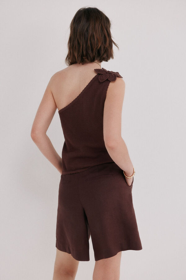 Hoss Intropia Juliana. Top asim&eacute;trico crochet Marron
