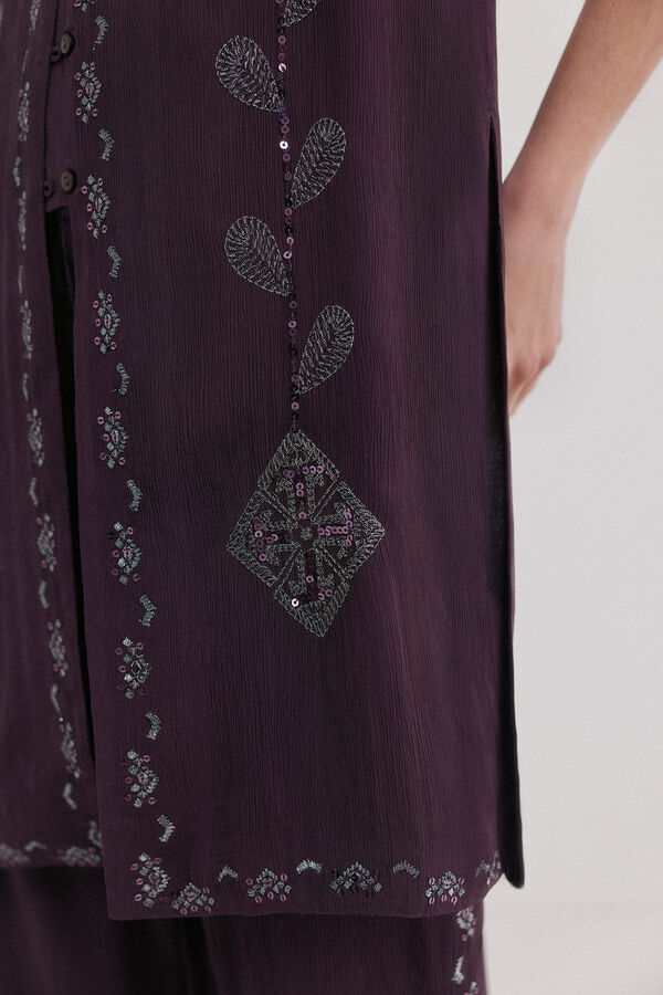 Hoss Intropia Cira. Blusa bordada  Morado