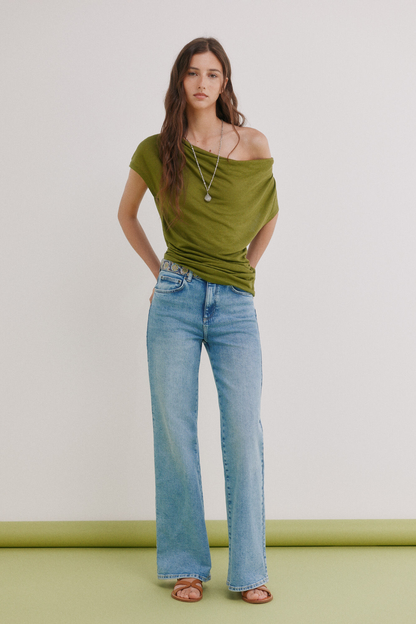 Hoss Intropia Madeline. Playera drapeada