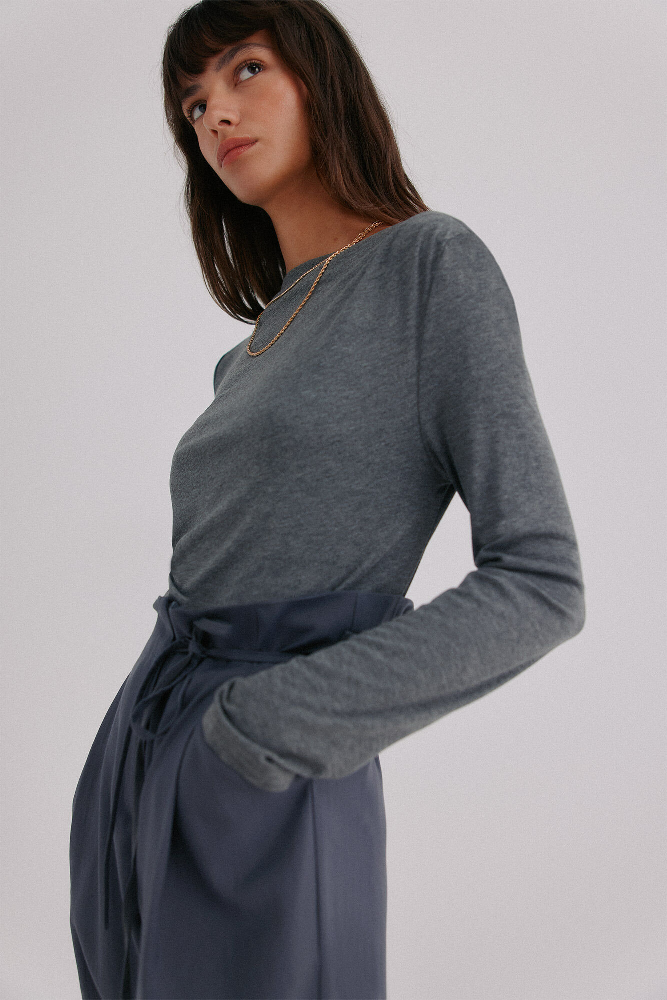 Hoss Intropia Mercedes. Top drapeado