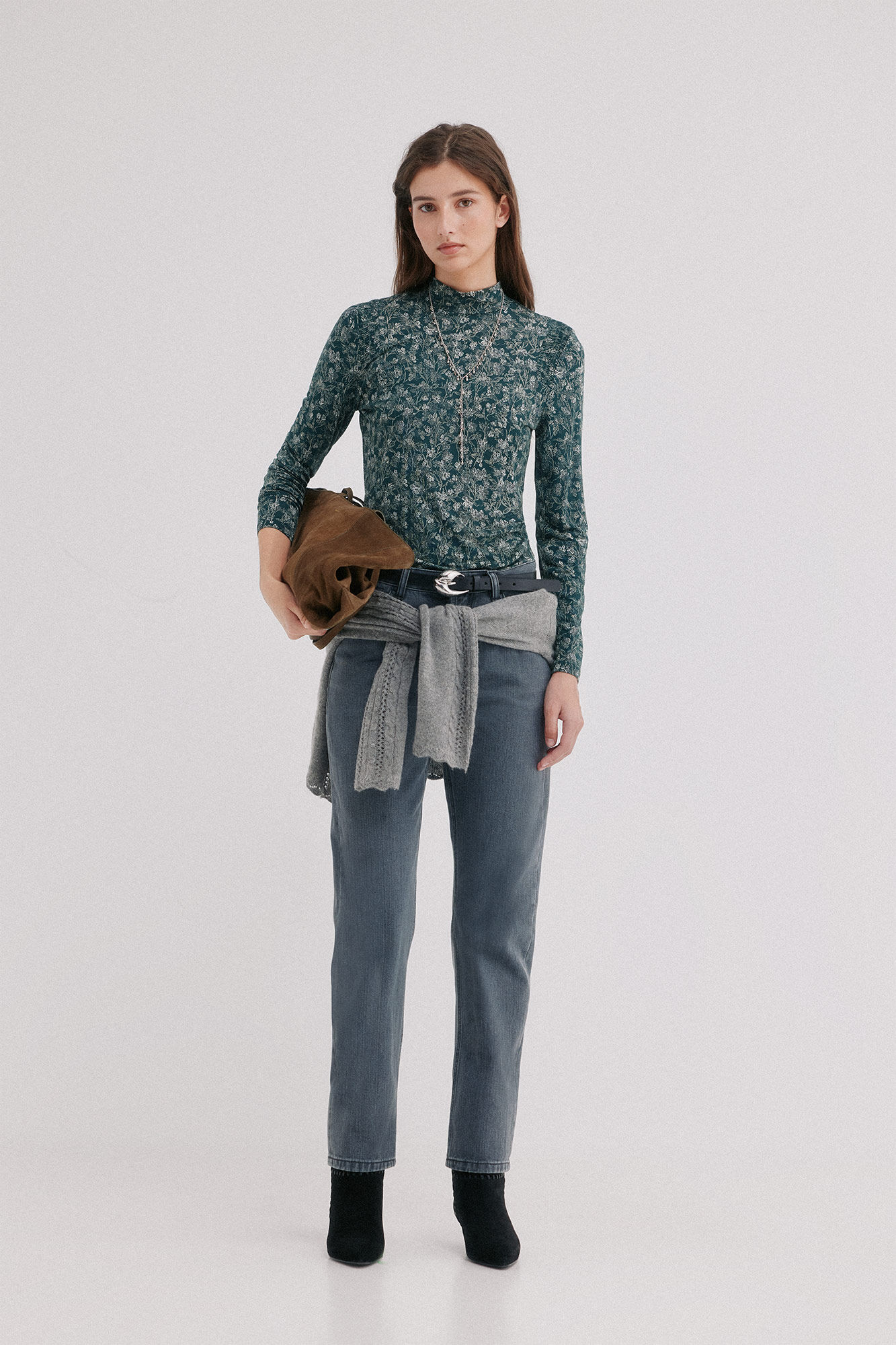 Hoss Intropia Malika. Playera paisley