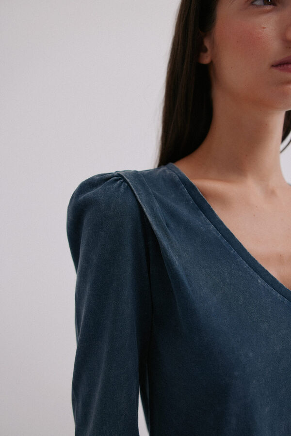 Hoss Intropia Monserrat. Playera efecto lavado Azul