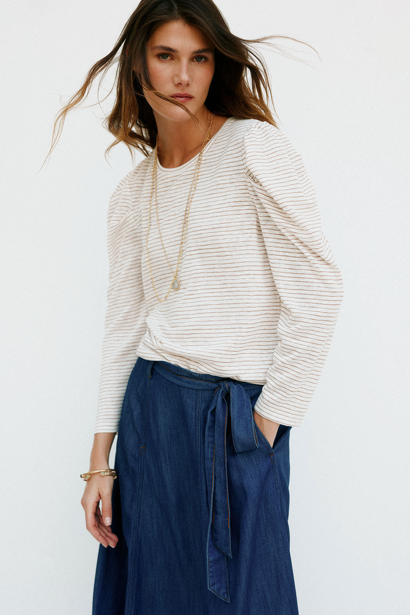 Hoss Intropia Milena. Playera a rayas