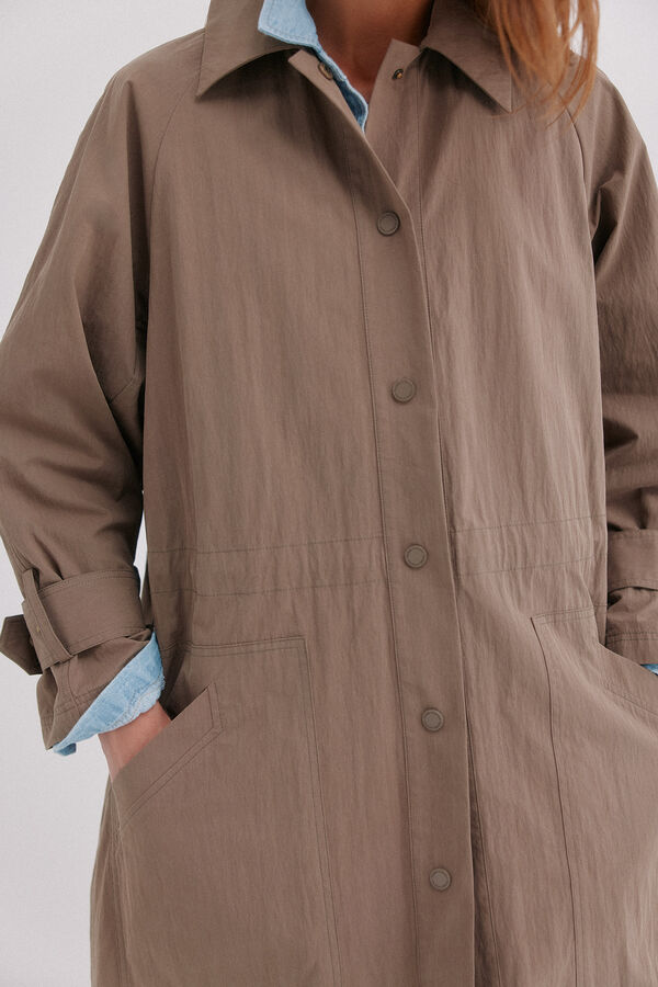 Hoss Intropia Dalia. Chamarra midi Marron oscuro