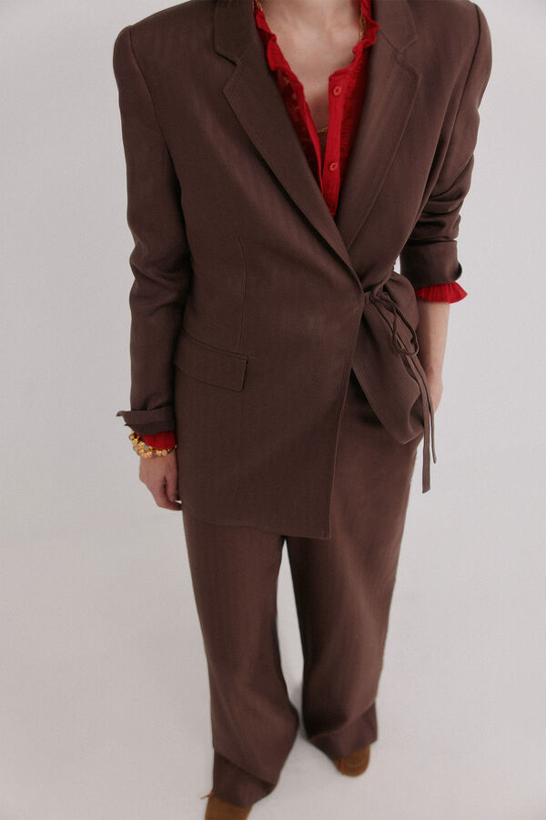 Hoss Intropia Elaine. Blazer con lazo Marron oscuro