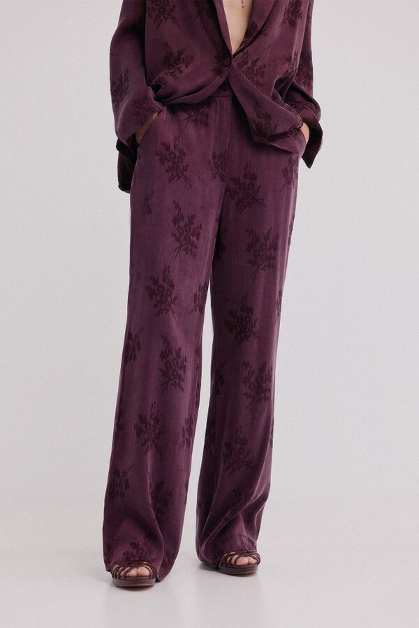 Hoss Intropia Piera. Pantal&oacute;n jacquard Vino