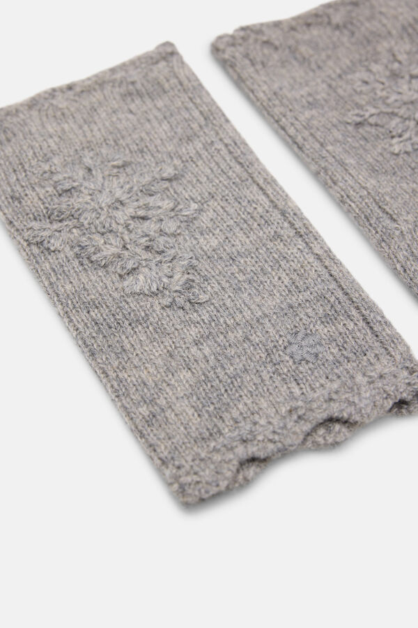 Hoss Intropia Lucina. Capucha bordada Gris