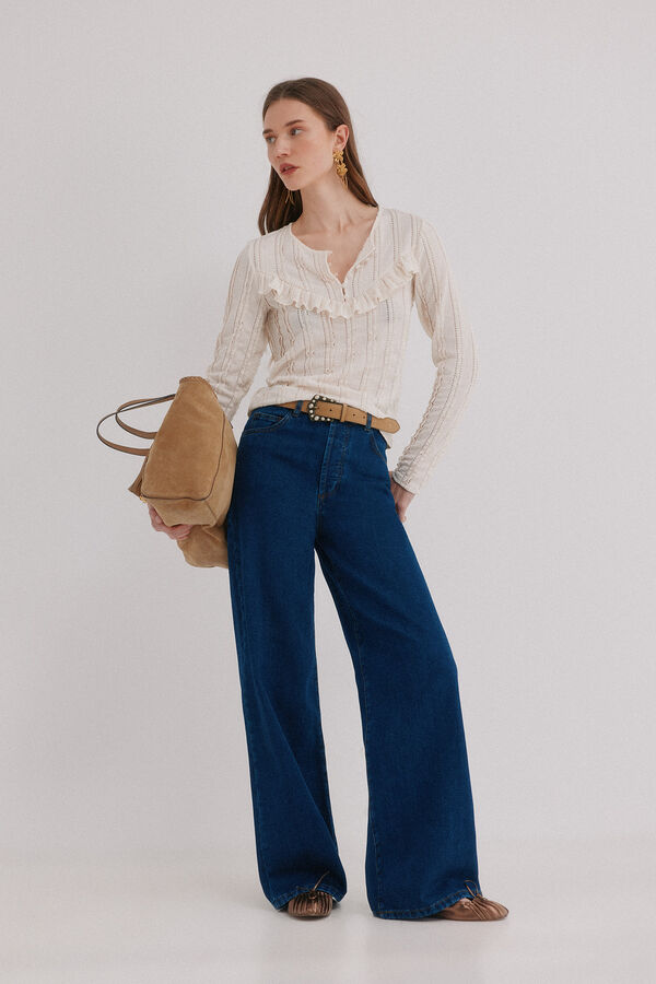 Hoss Intropia Miranda. Playera rom&aacute;ntica Marfil