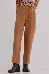 Hoss Intropia Piper. Pantal&oacute;n con lazada Beige