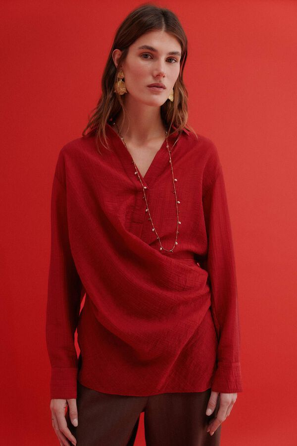 Hoss Intropia Cosette. Blusa con lazo rojo