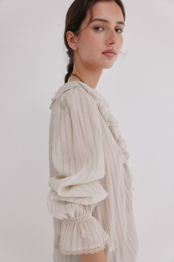 Hoss Intropia Clarisse. Blusa de volantes Marfil