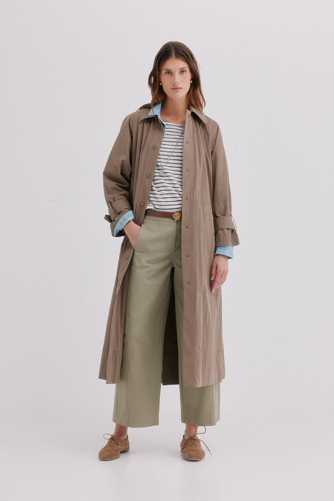 Hoss Intropia Dalia. Chamarra midi