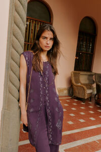 Hoss Intropia Cira. Blusa bordada 