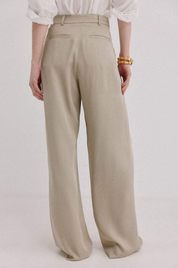 Hoss Intropia Paloma. Pantal&oacute;n de doble pliegue Marfil