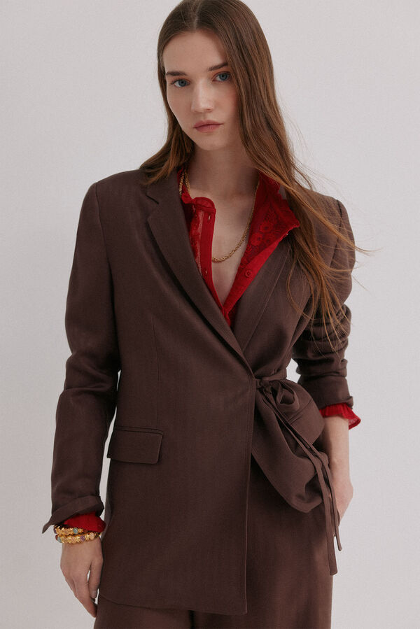 Hoss Intropia Elaine. Blazer con lazo Marron oscuro