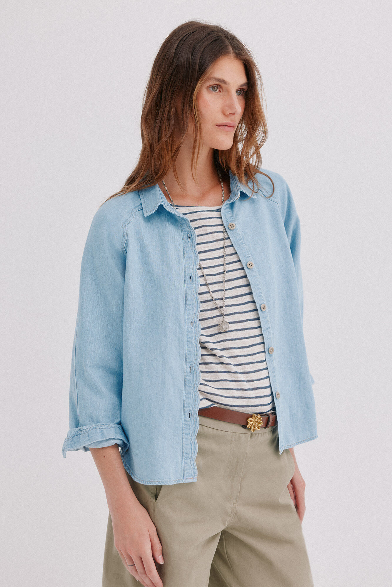 Hoss Intropia Cora. Camisa denim