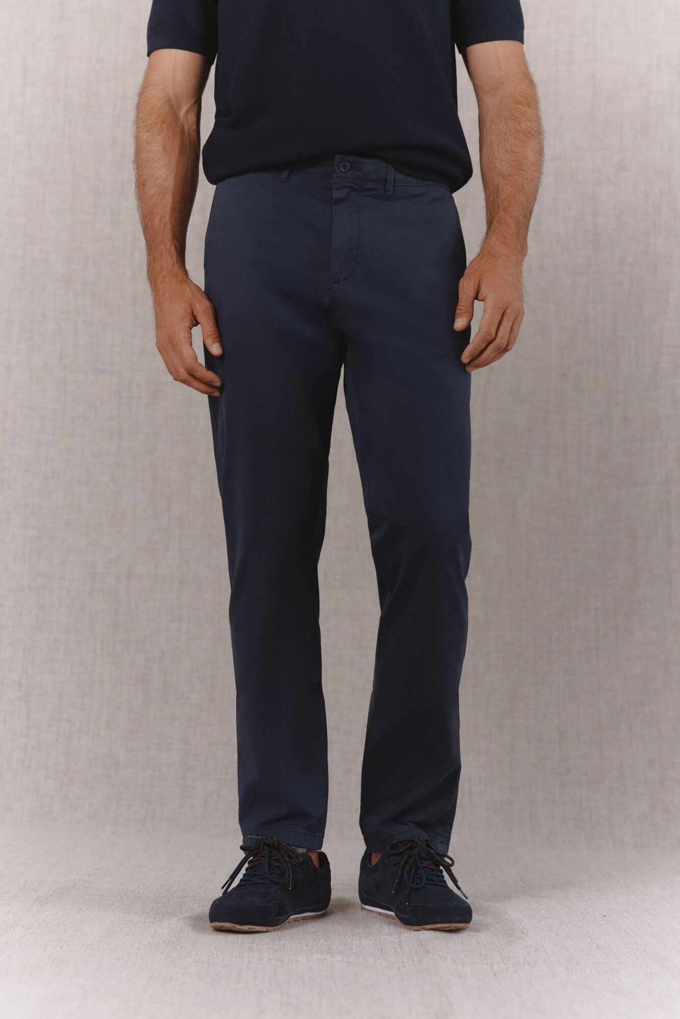 OOTO Pantal&oacute;n chino slim b&aacute;sico