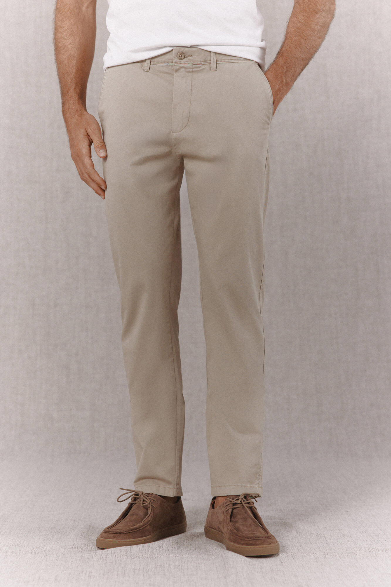 OOTO Pantal&oacute;n chino slim b&aacute;sico