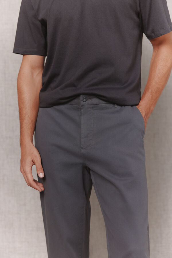 OOTO Pantal&oacute;n chino b&aacute;sico regular Gris