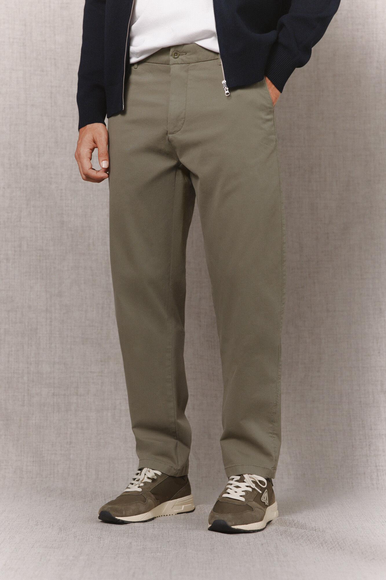 OOTO Pantal&oacute;n chino b&aacute;sico regular