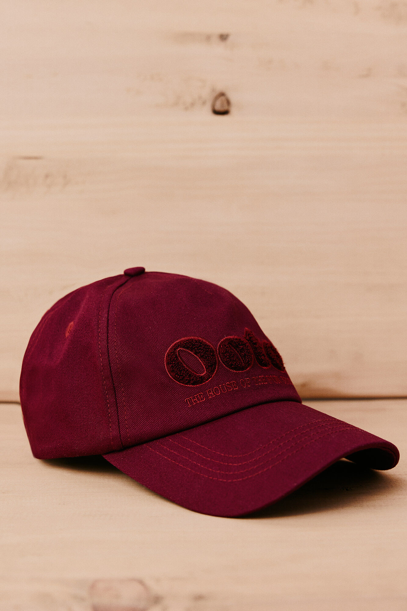OOTO Gorra de visera textil