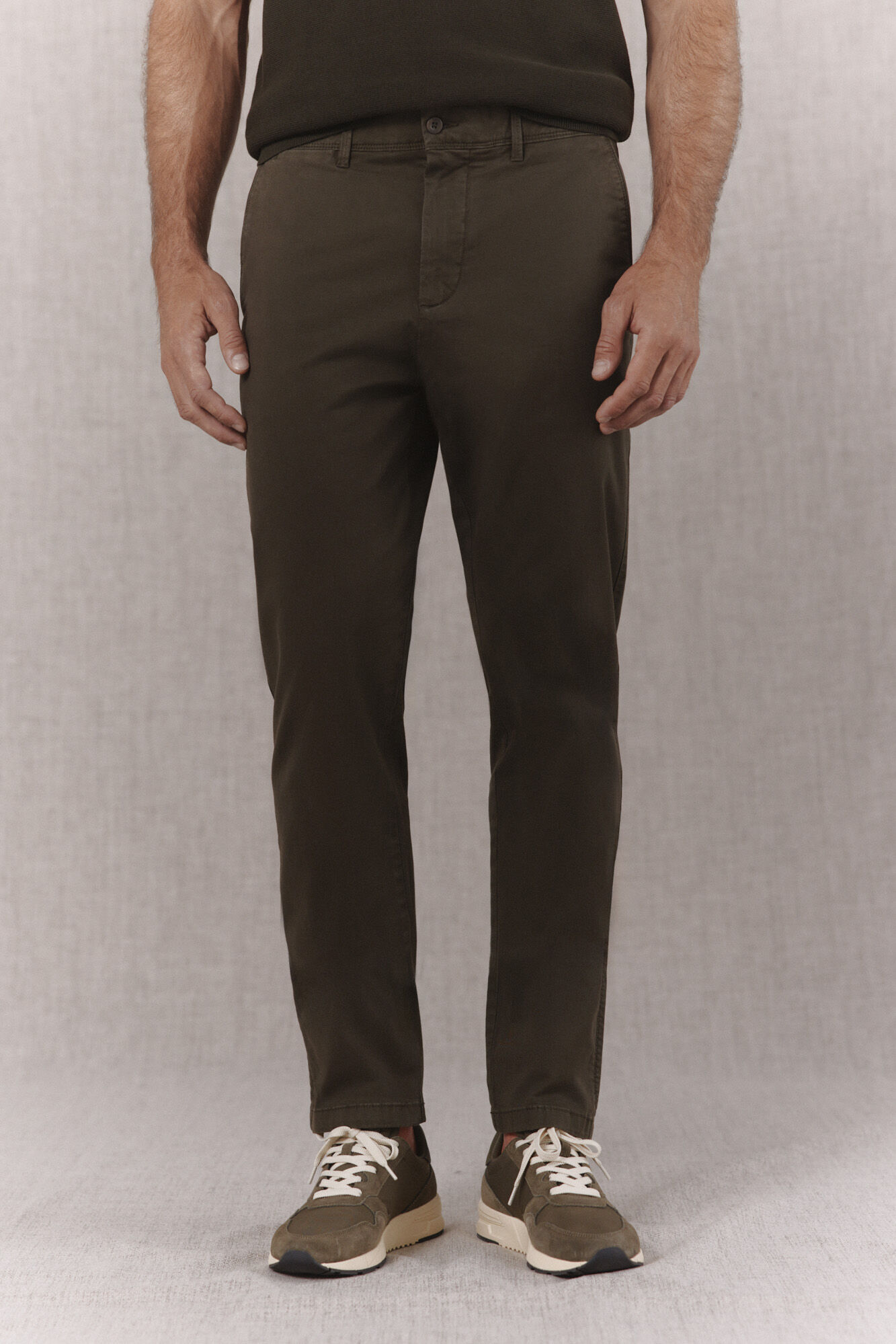 OOTO Pantal&oacute;n chino slim b&aacute;sico