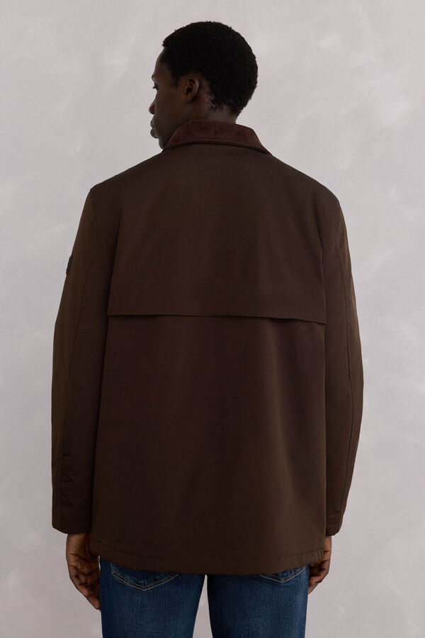 Pedro del Hierro Chaqueta vistas cremallera repelente al agua Marr&oacute;n