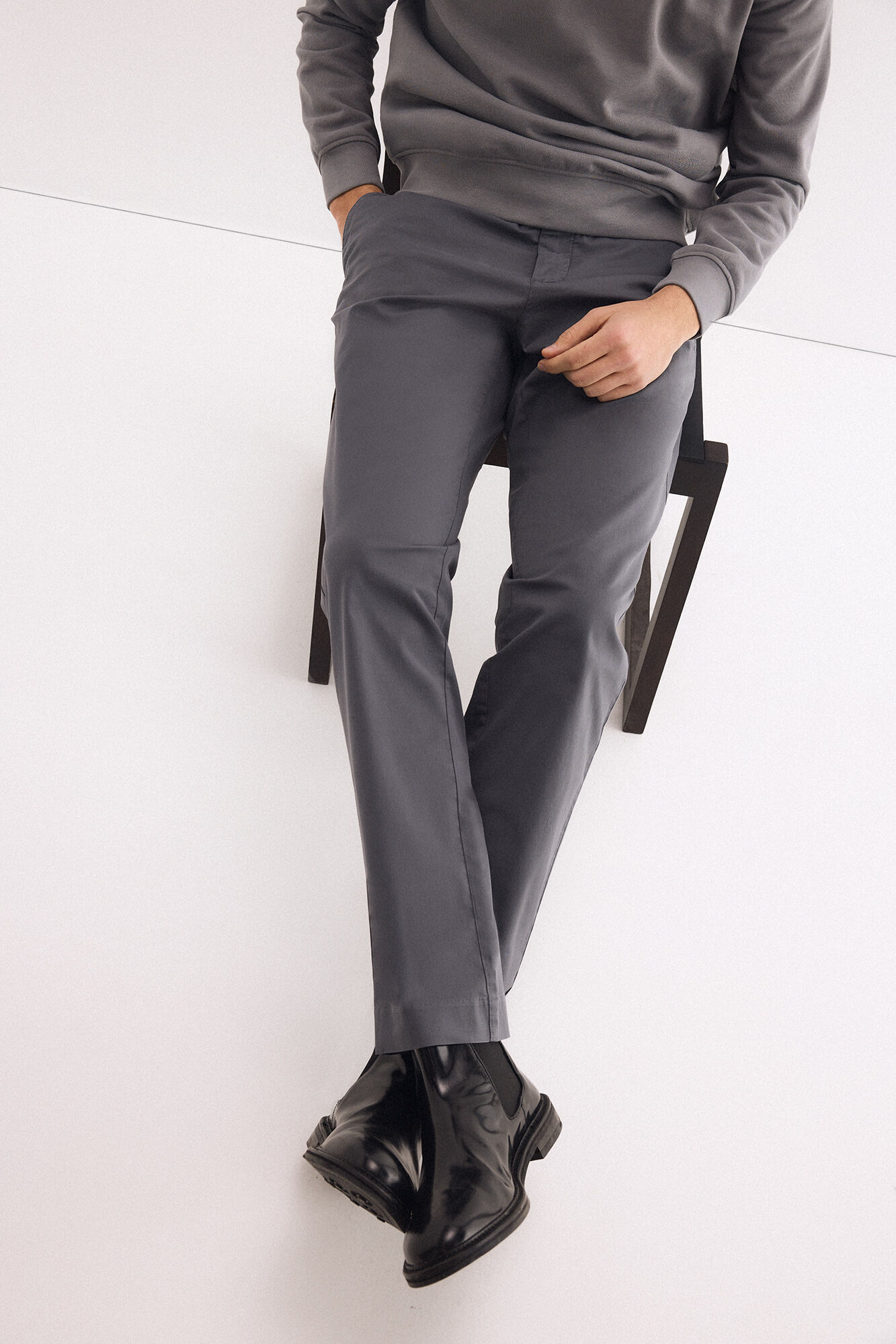 Pedro del Hierro Pantal&oacute;n chino regular fit