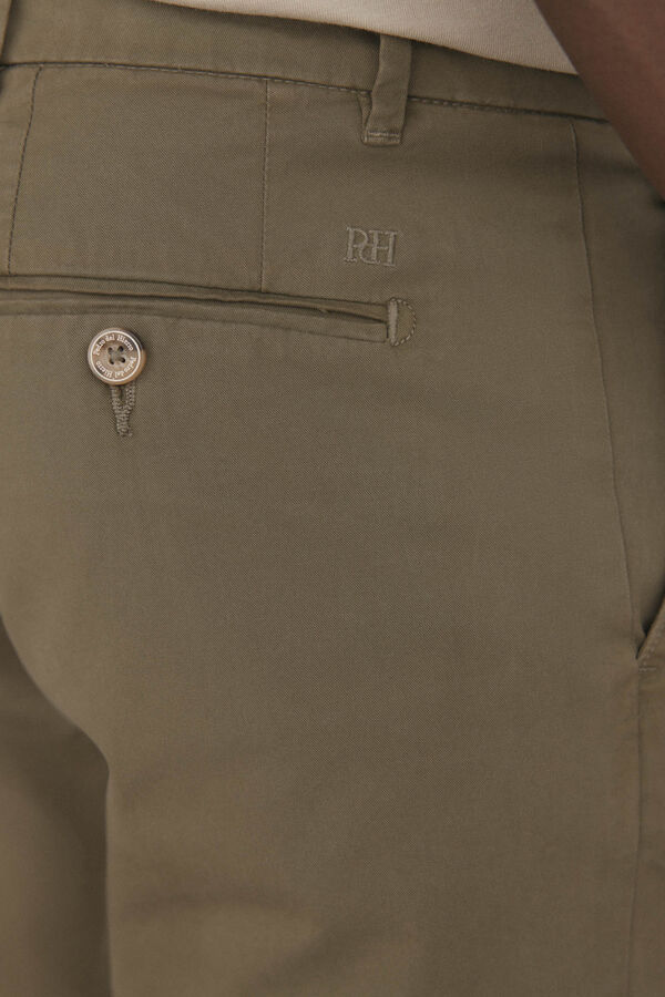 Pedro del Hierro Pantal&oacute;n premium chino ligero slim fit Verde