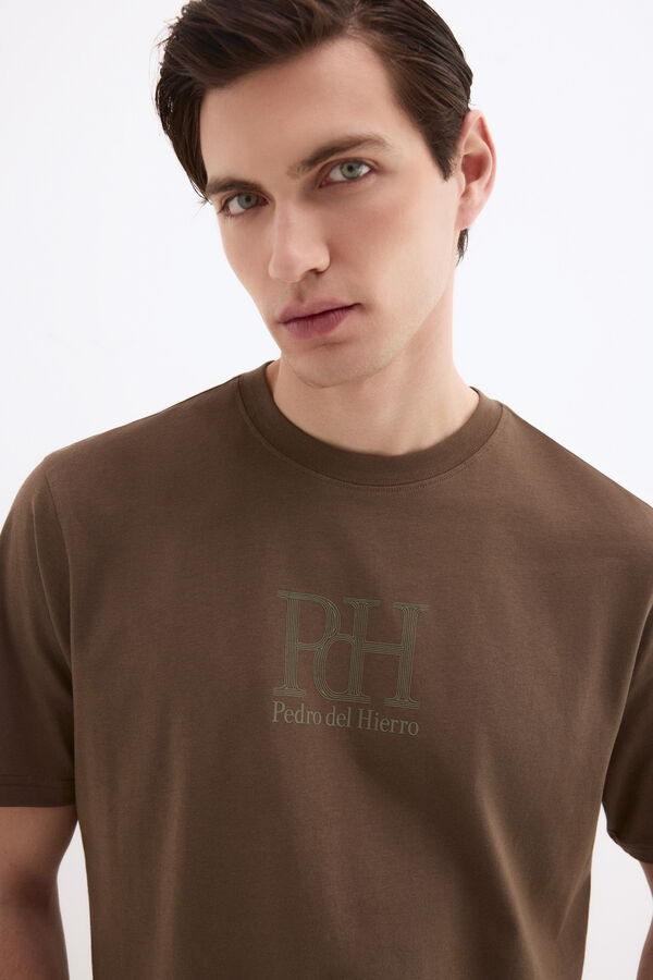 Pedro del Hierro Camiseta logo Marr&oacute;n