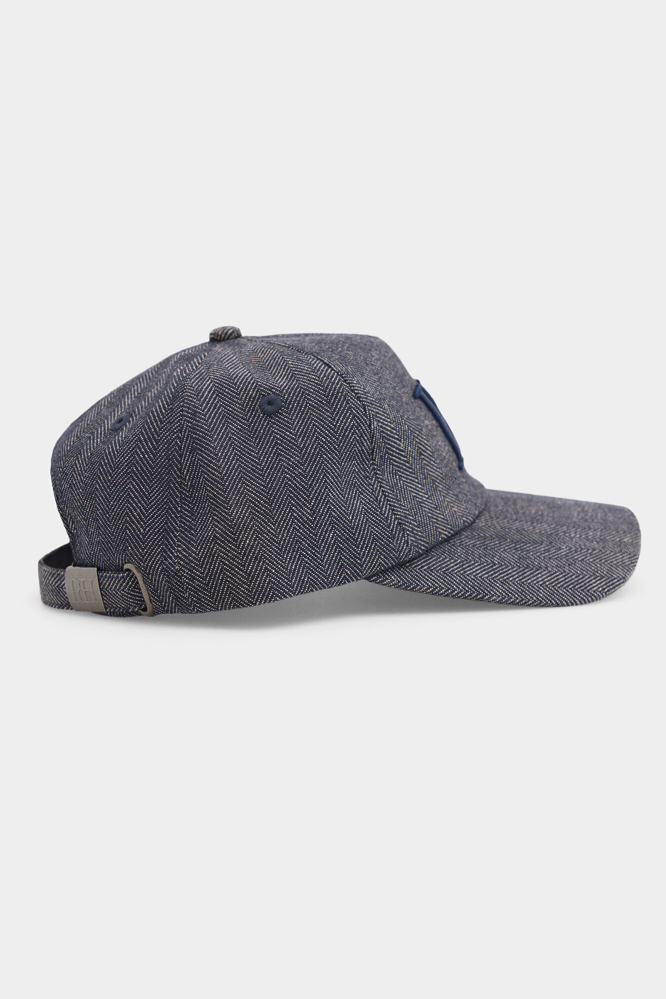 Pedro del Hierro Gorra logo Pdh