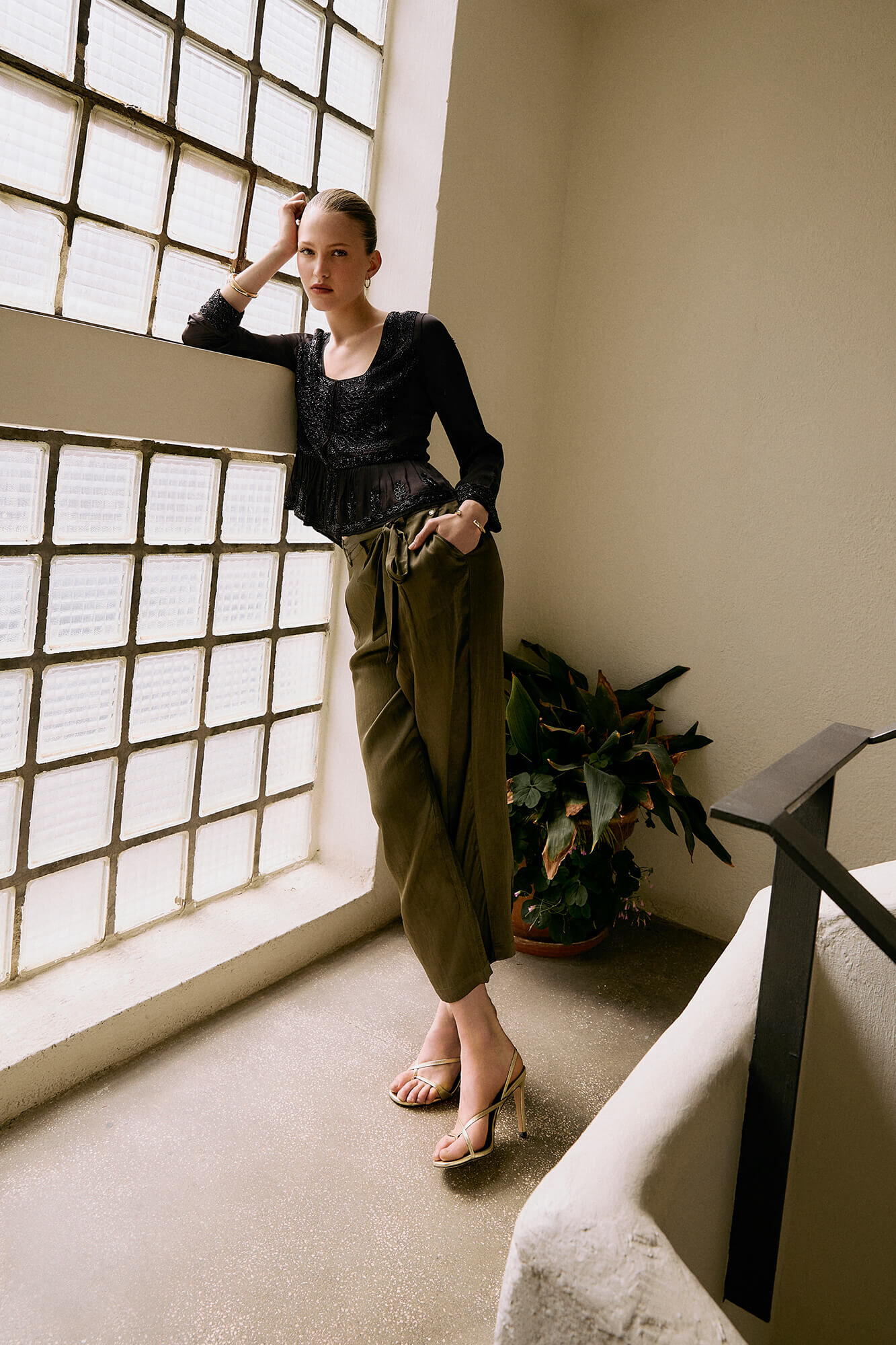 Pedro del Hierro Pantal&oacute;n satinado verde