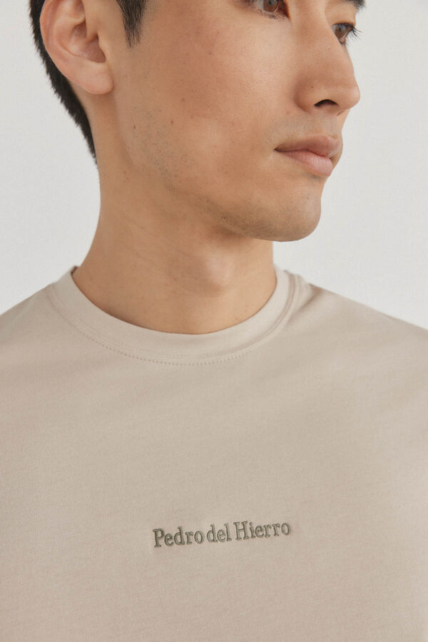 Pedro del Hierro Playera con logo posicional Beige
