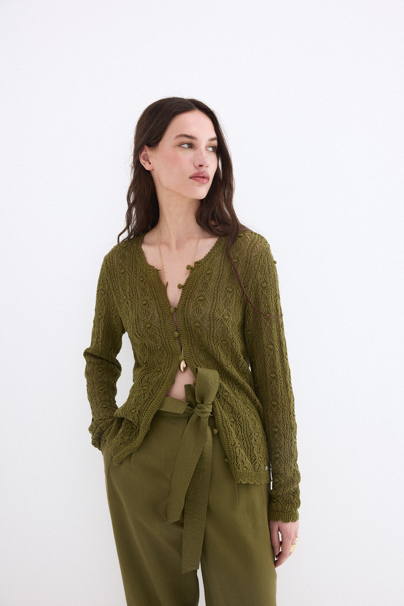 Pedro del Hierro Chamarra fantas&iacute;a calada con terminaciones en crochet