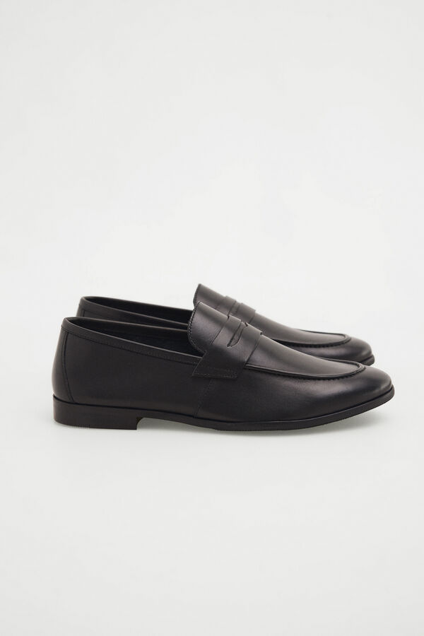 Pedro del Hierro Mocas&iacute;n piel Negro