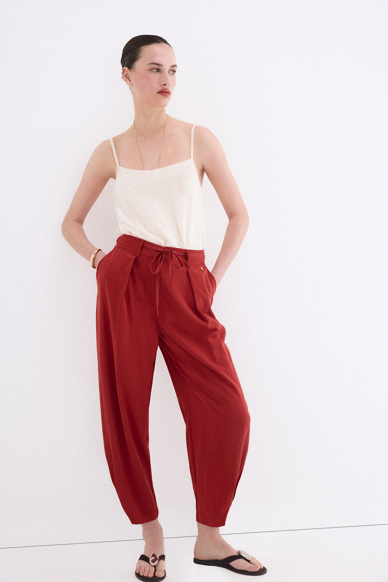 Pedro del Hierro Pantal&oacute;n con pinzas
