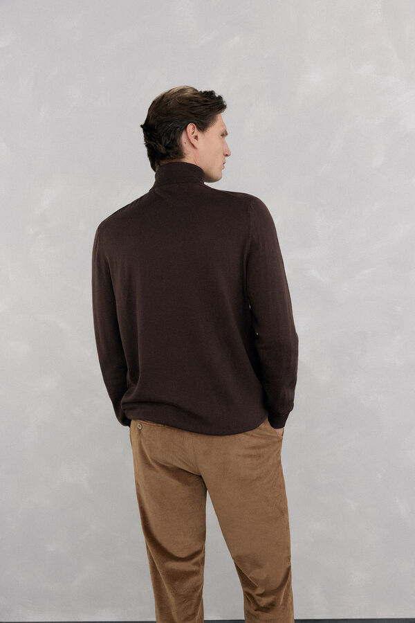 Pedro del Hierro Jersey cuello cisne Marr&oacute;n