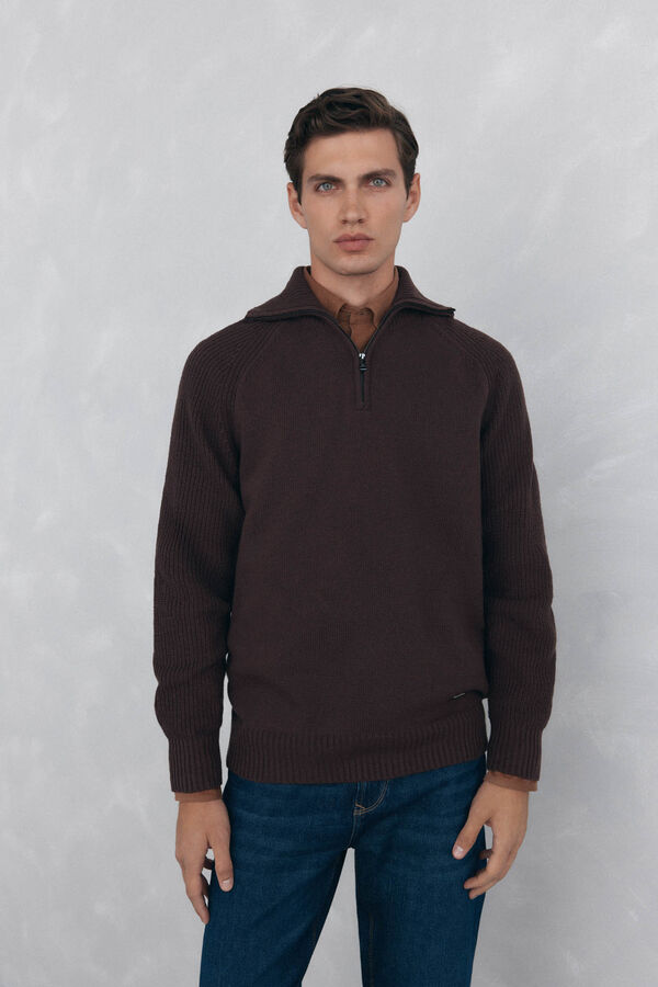 Pedro del Hierro Su&eacute;ter cuello vespa Marr&oacute;n
