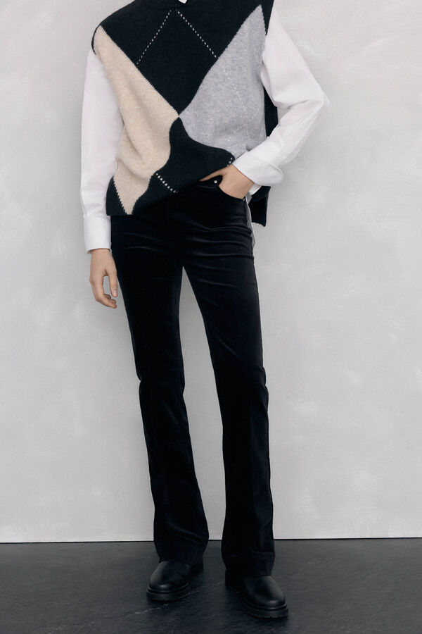 Pedro del Hierro Pantalones push up flare de terciopelo Negro