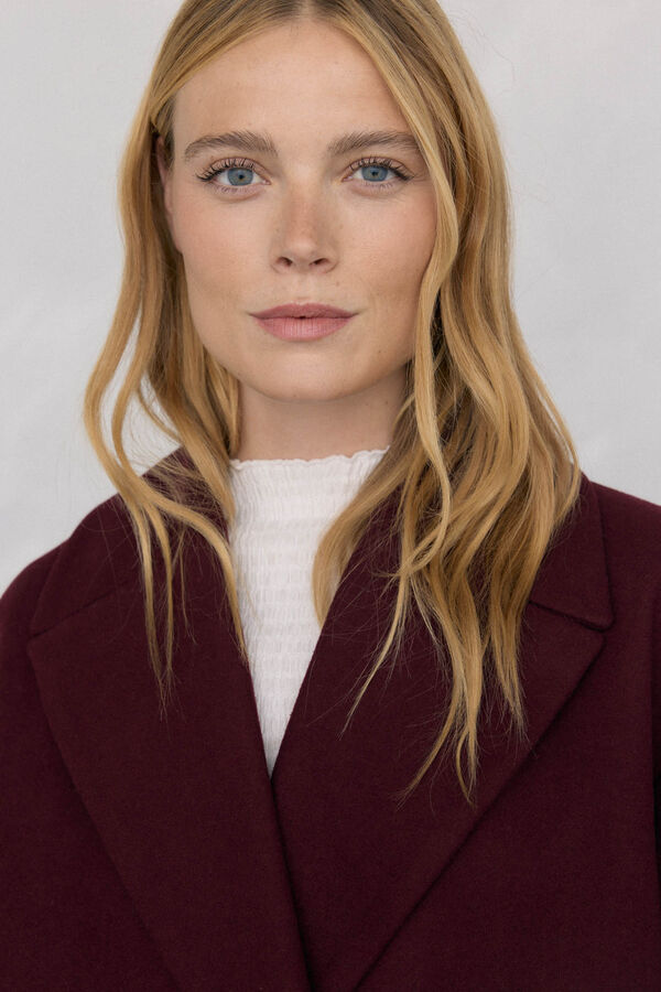 Pedro del Hierro Abrigo oversize Burdeos