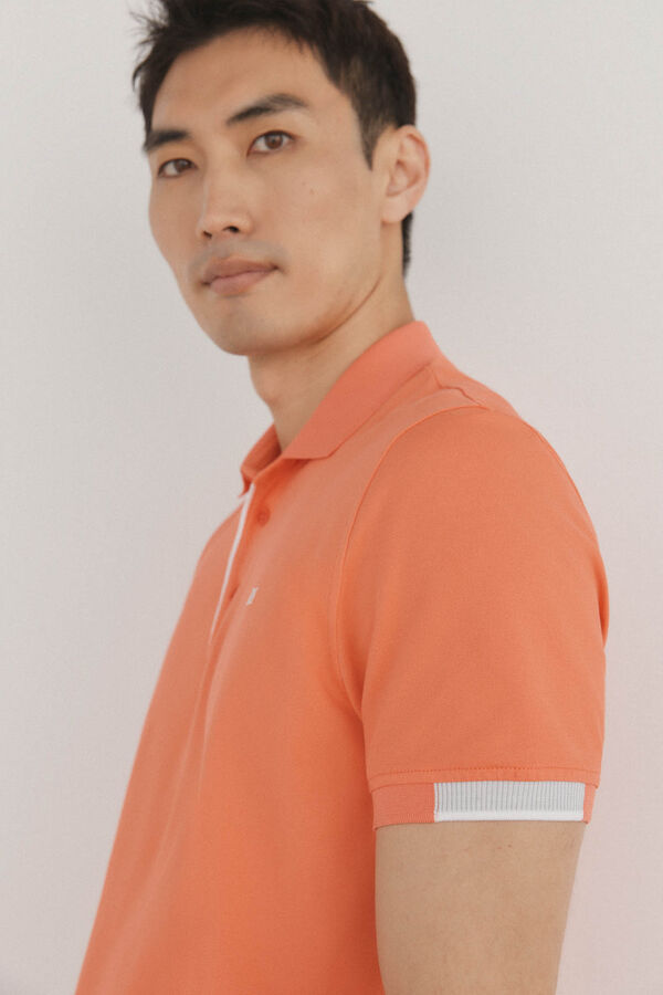 Pedro del Hierro Polo pu&ntilde;os contraste Naranja