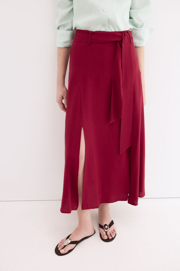Pedro del Hierro Falda larga con aberturas Burdeos