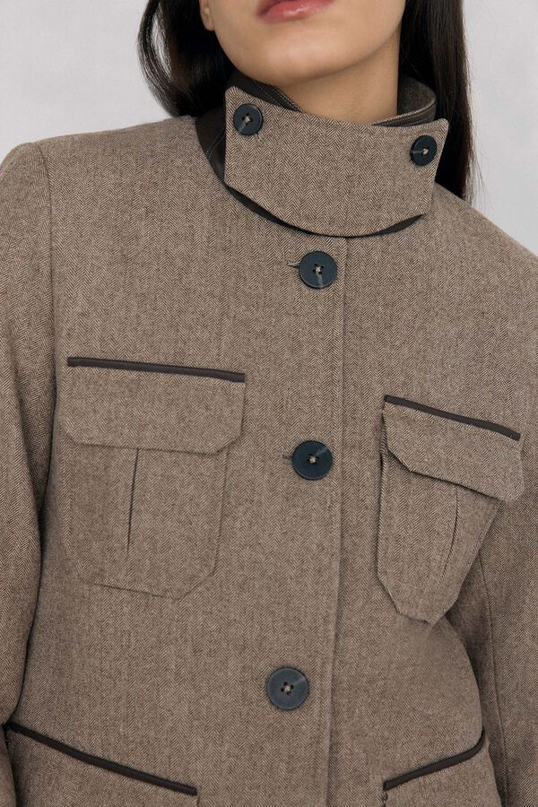 Pedro del Hierro Chamarra sahariana espiga Marr&oacute;n