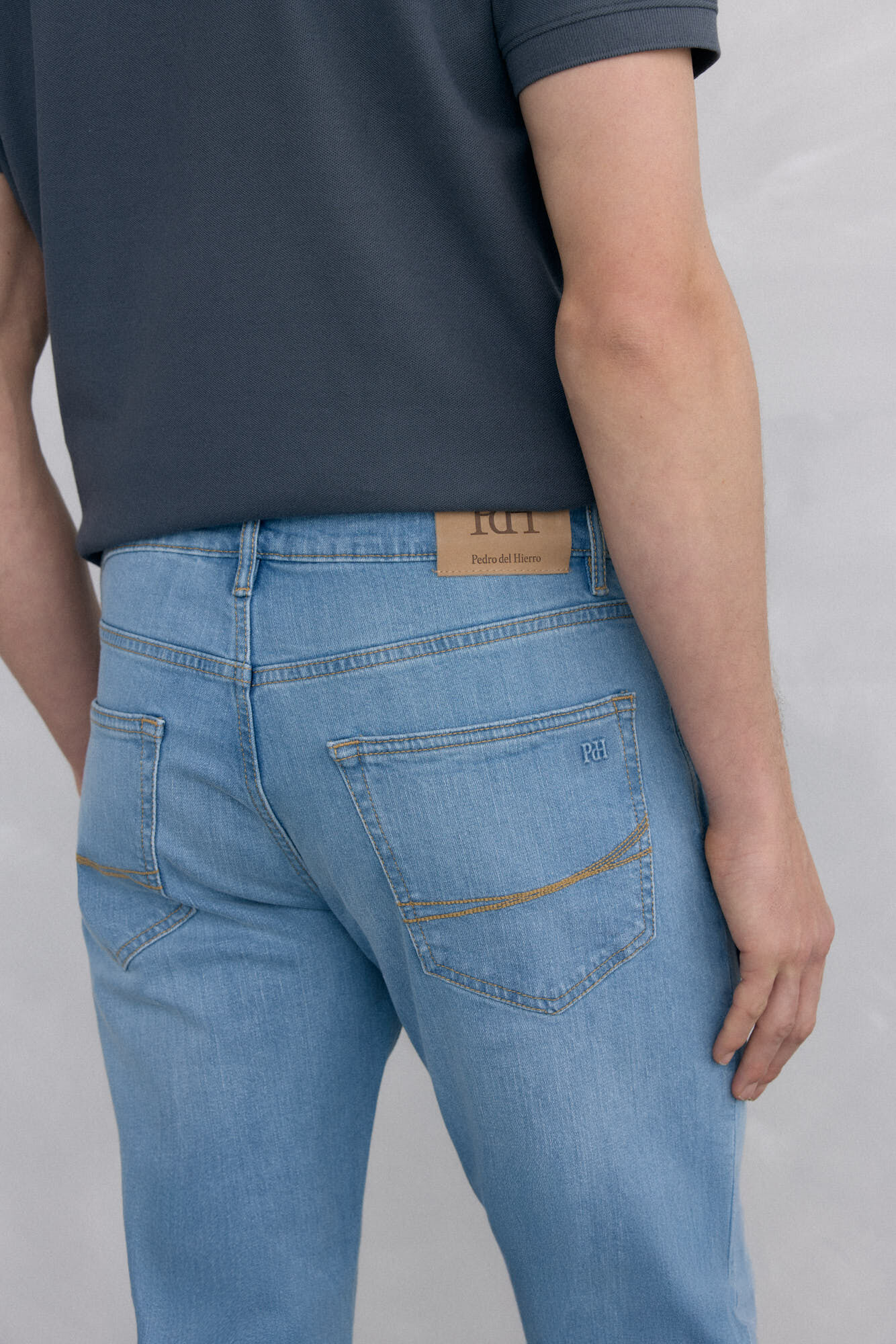 Pedro del Hierro Pantal&oacute;n vaquero slim fit