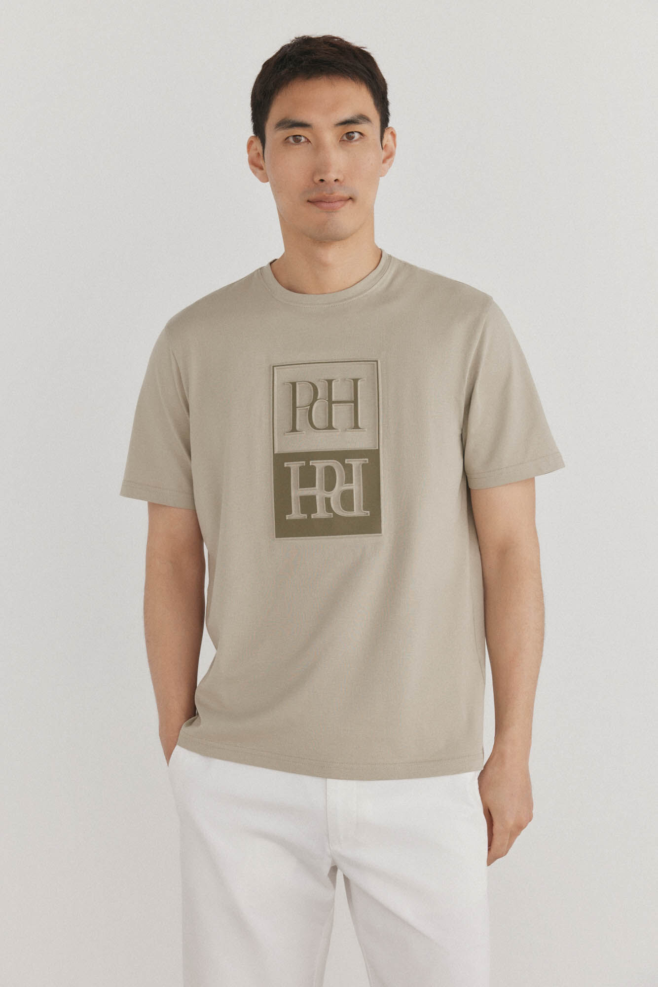 Pedro del Hierro Camiseta logo relieve