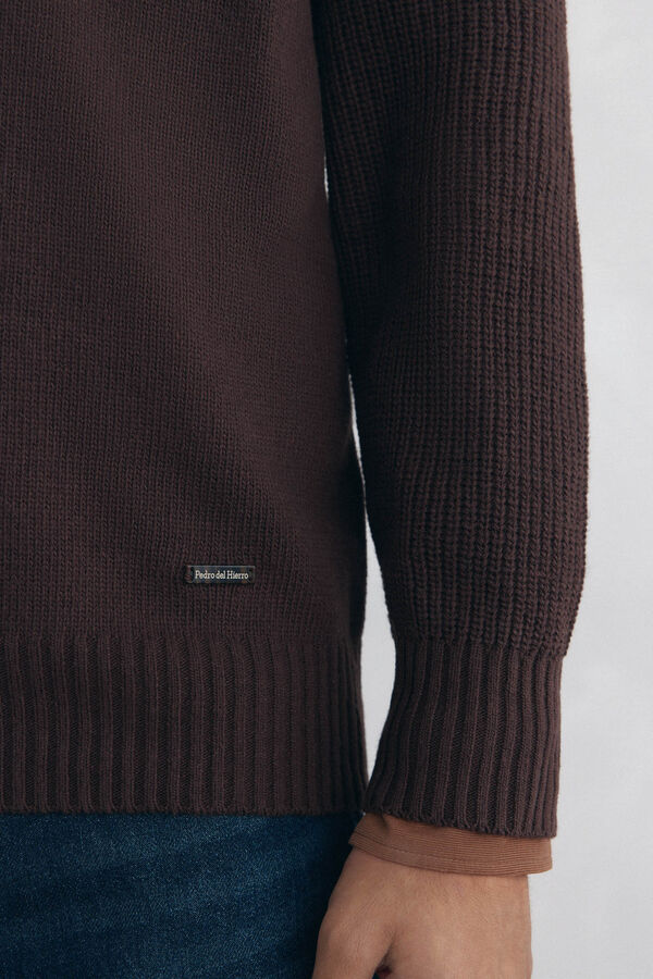 Pedro del Hierro Su&eacute;ter cuello vespa Marr&oacute;n