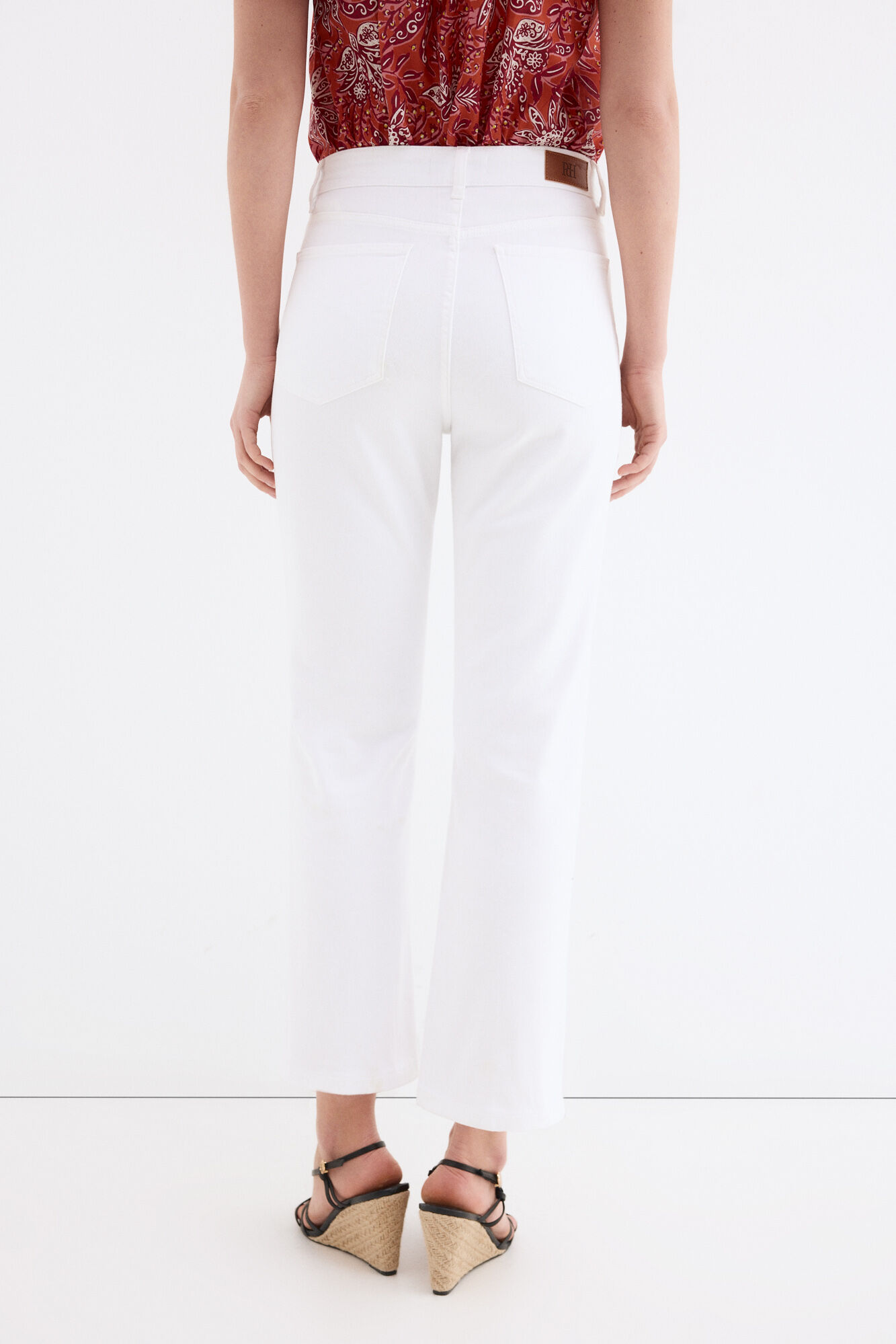 Pedro del Hierro Jeans capri rectos b&aacute;sicos