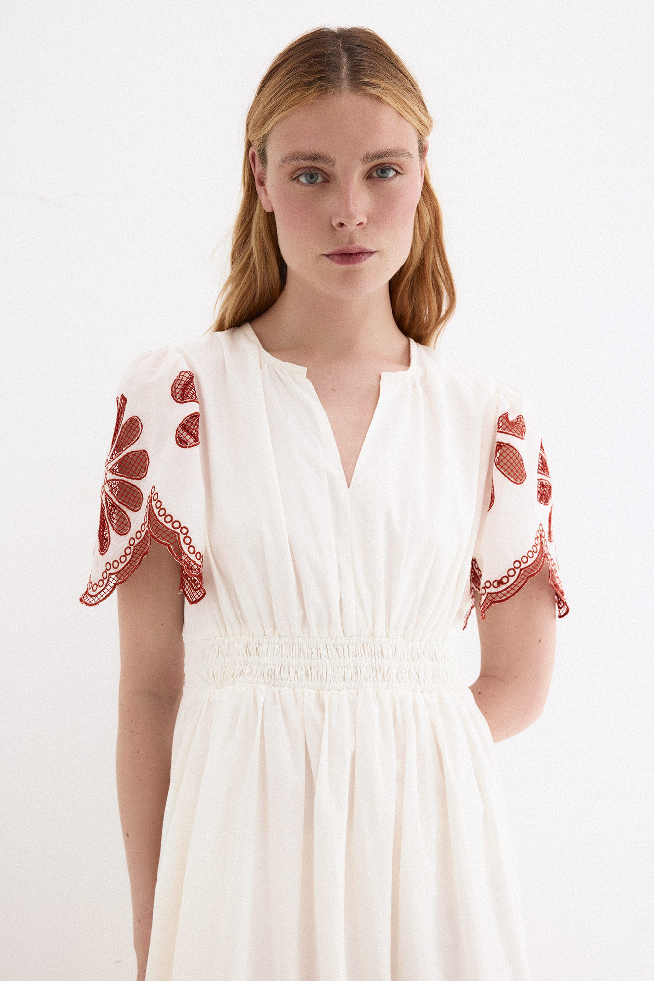 Pedro del Hierro Vestido rom&aacute;ntico encaje